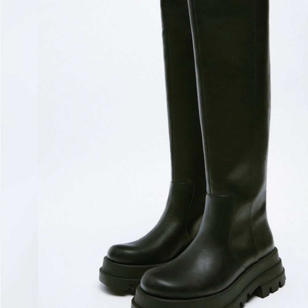 Zara Black Over-the-Knee Chunky Platform Boots